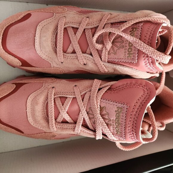 Classic leather cardi - Picture 4 of 4